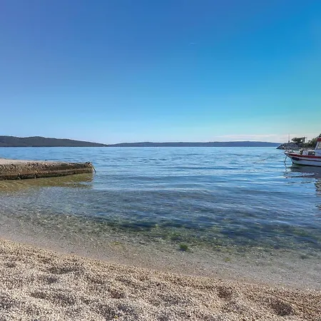 Six-bedroom In Kastel Sucurac With Sea View *